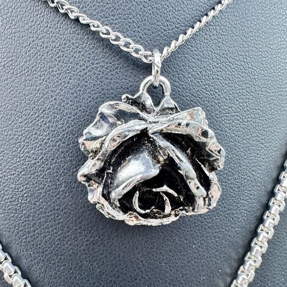 Romantic Vintage Layered Necklace Stack Cherub Rose Red Rhinestone Heart Silver - Picture 4 of 5